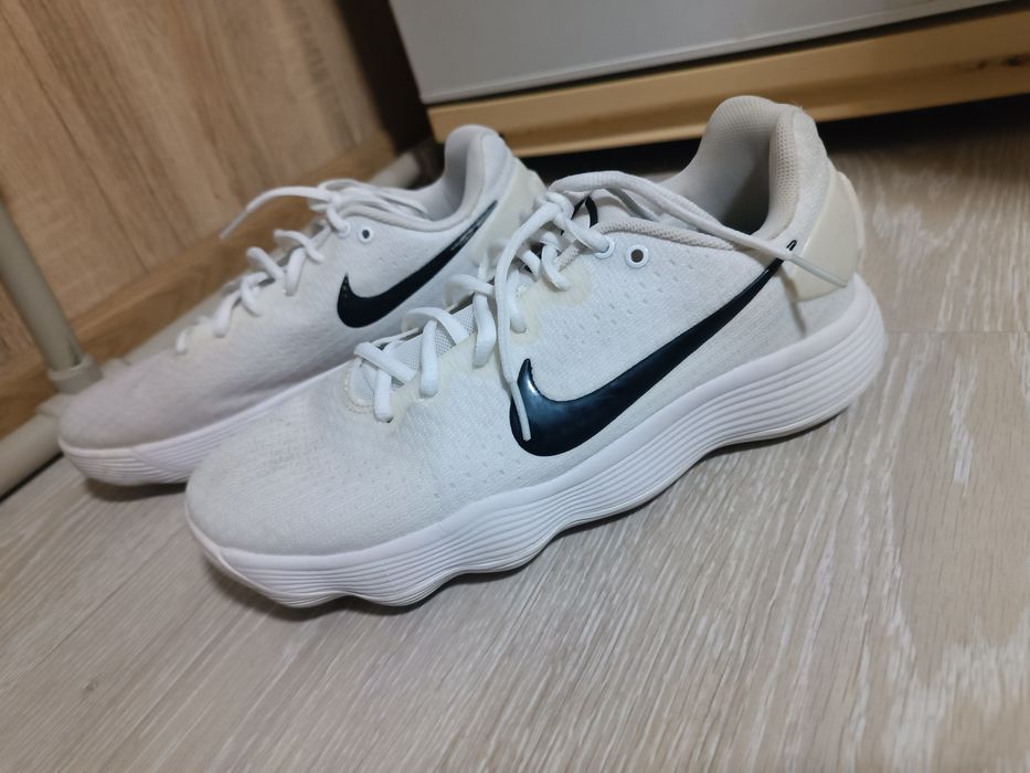 Волейбольные кроссовки Hyper Dank