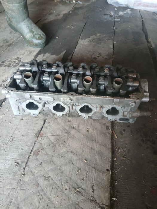 Продам головку митсубиши