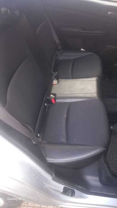 Субару импреса 2013г.бензин