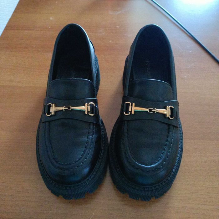 Vând macasini mărimea 36