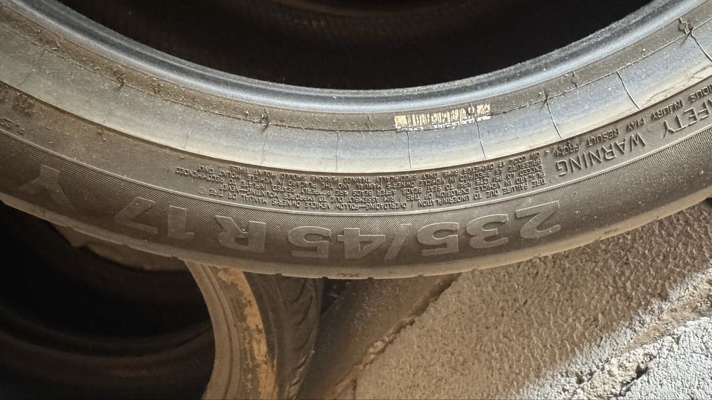 235/45/17 летние шины