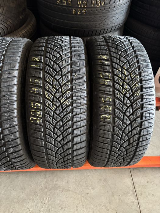 Anvelope Iarna 225/45/18 GoodYear UltraGrip Performance RFT 225 45 18 R18