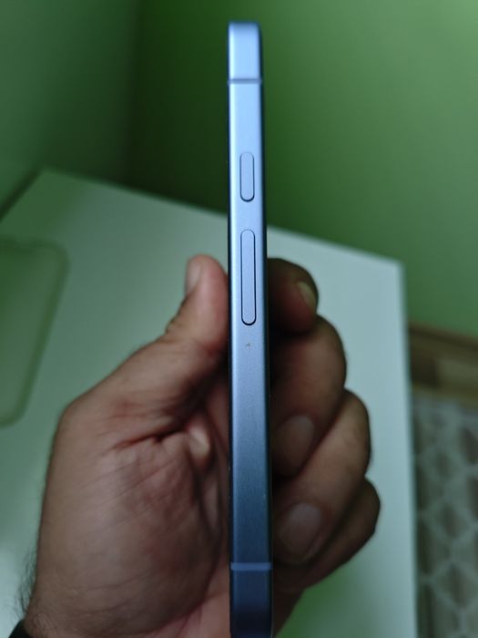 Google pixel 9a .
