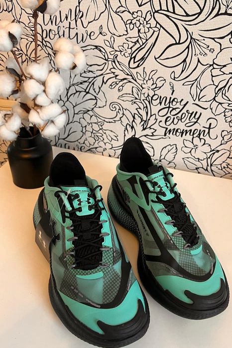 Under Armour кроссовки мужские