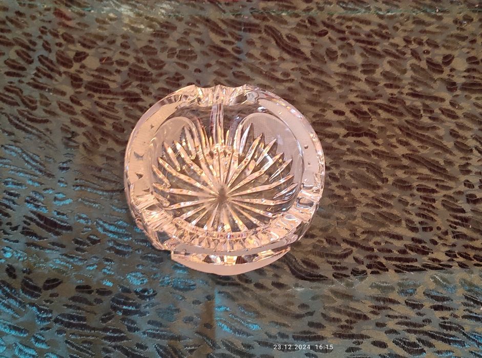 Пепельница новая