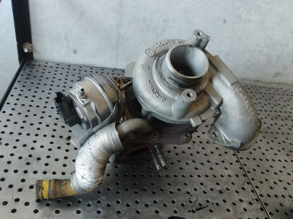 turbina 9h05 1.6 hdi citroen c4 picasso peugeot 308  9686100680