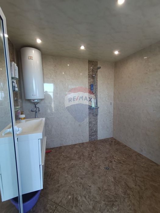 Продава се Къща в Варна, м-т Пчелина - 124 кв.м за 2299 €/кв.м - Снимка #9