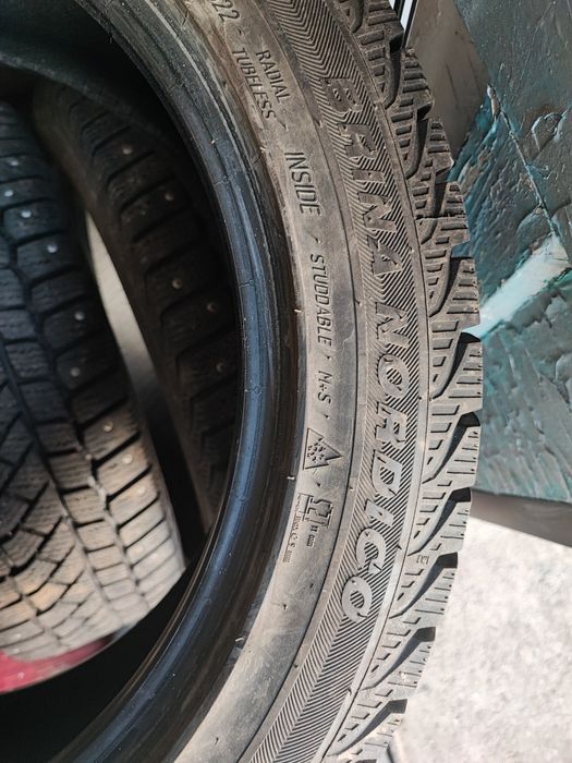 Шины зимние шипованные