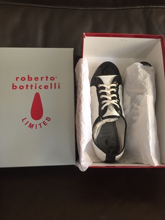 Сникърси Escada, Roberto Botticelli, номер 37