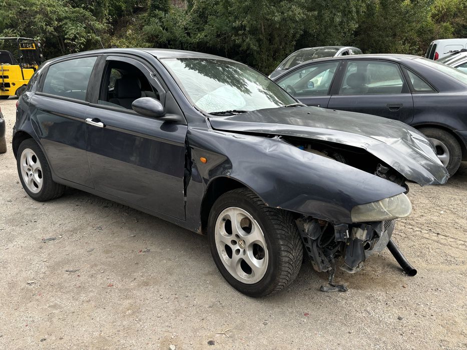 Алфа ромео 147 1.9JTD за части.