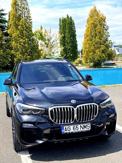 BMW X5 xDrive 30d, An 03.2019, km=95500, culoare negru metalizat, stare excelentă