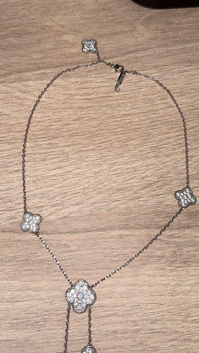 Van Cleef колие в сребърно с камъчета