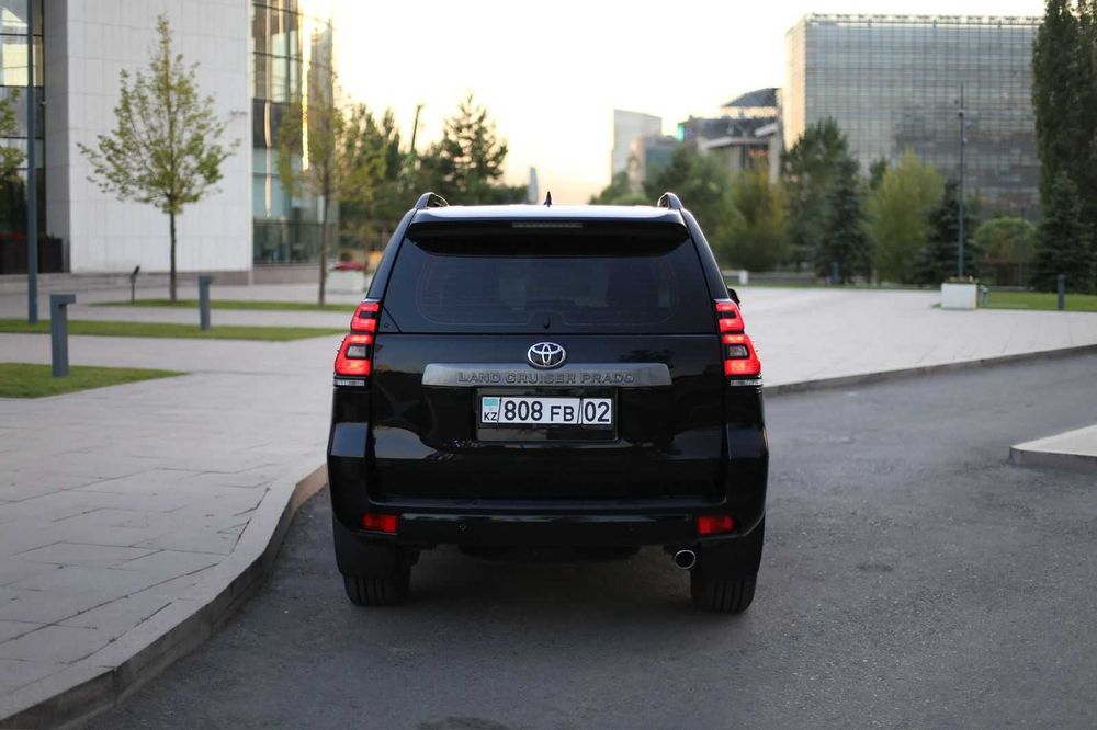 Прокат автомобиля Toyota Prado