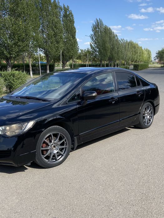 Продам Honda civic 2008 г. 1.8 бензин