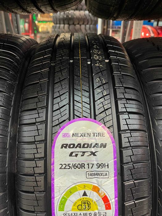 Nexen Roadian GTX  225/60R17