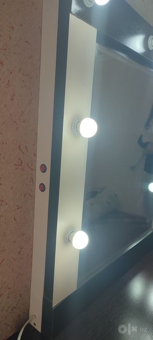 Мебелингизга лампа урнатиш хизмати Голливудский ойна