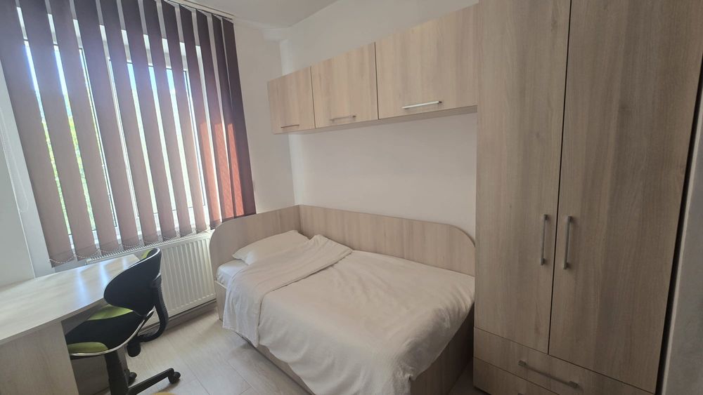 Inchiriez apartament 3 camere zona TBC