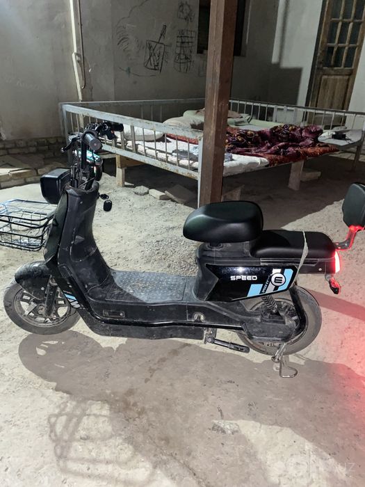 skuter sotiladi. narxini kelishamiz