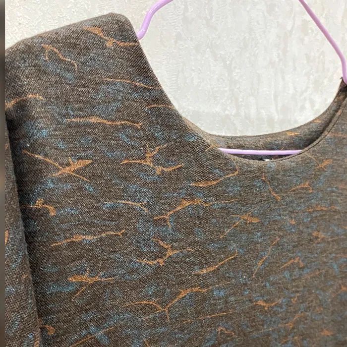 Продам женское платье