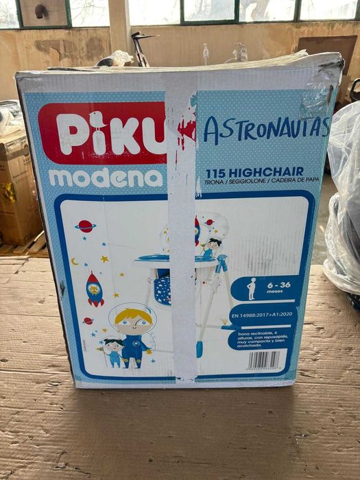 Scaun înalt pentru bebeluși Piku Astronauts cu tavă reglabilă