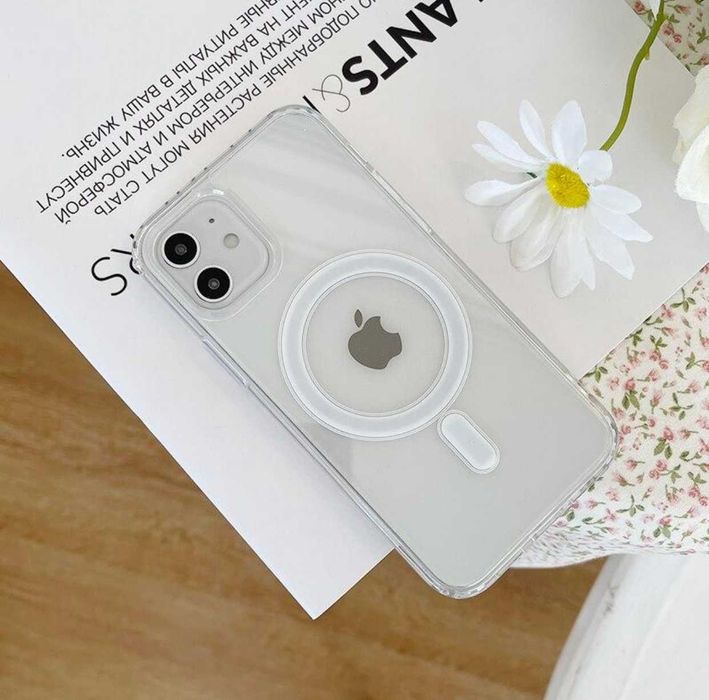 Husa transparenta MagSafe pt. iPhone 12 / 12 Pro / 12 Pro Max