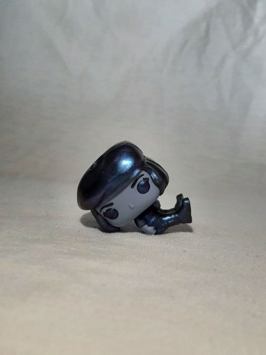 ПРОДАМ ИГРУШКИ ИЗ КИНДЕР ПО "Очень странные дела"