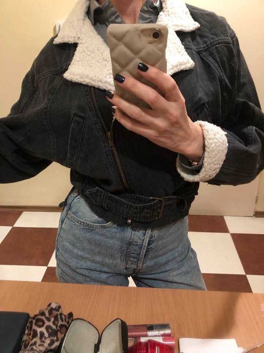 страхотно преходно яке