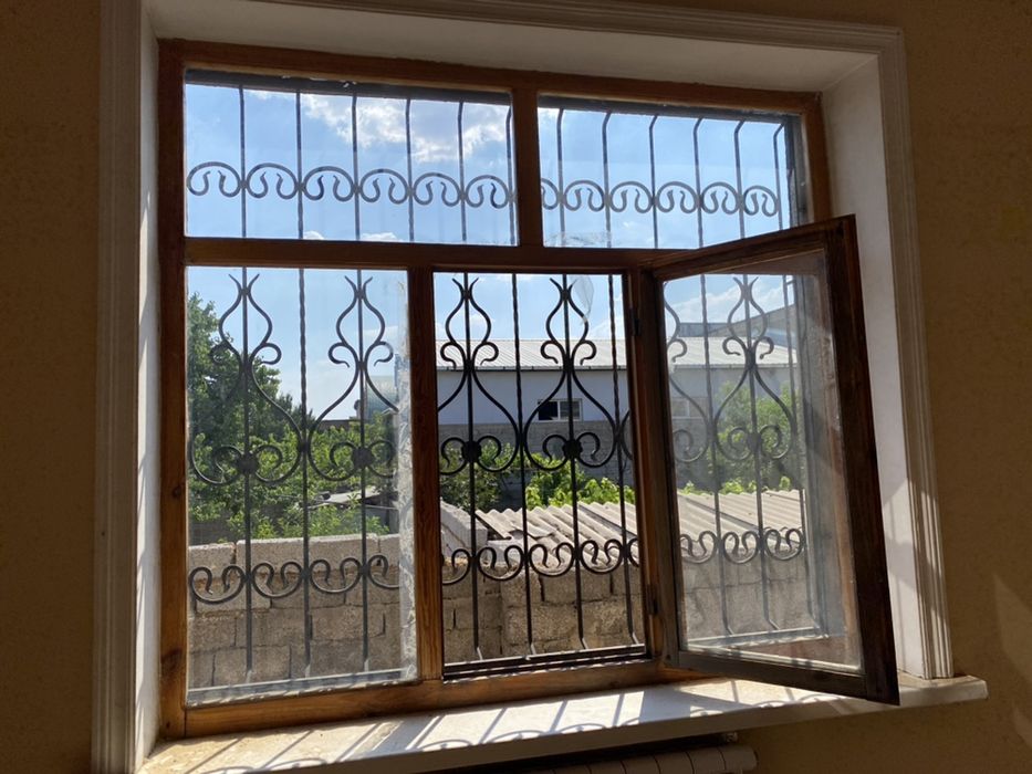 Деревянные окна в отличном состоянии