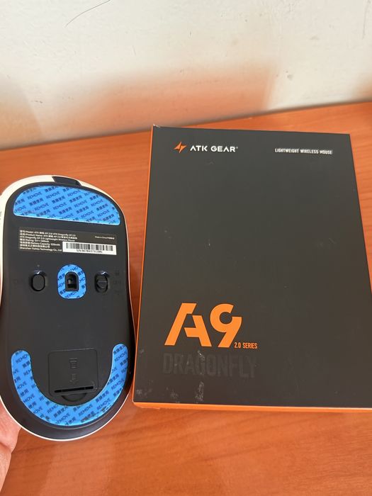 Новая Легкая игровая мышь ATK A9 Dragonfly 2.0