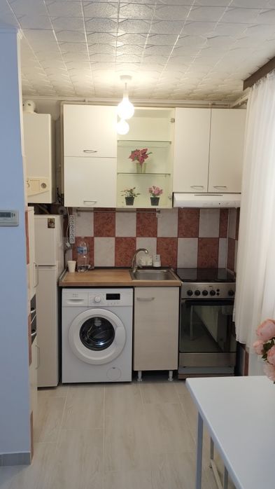 Garsoniera de inchiriat