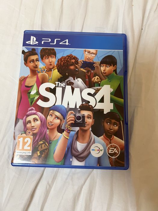 Sims 4 за ps 4.