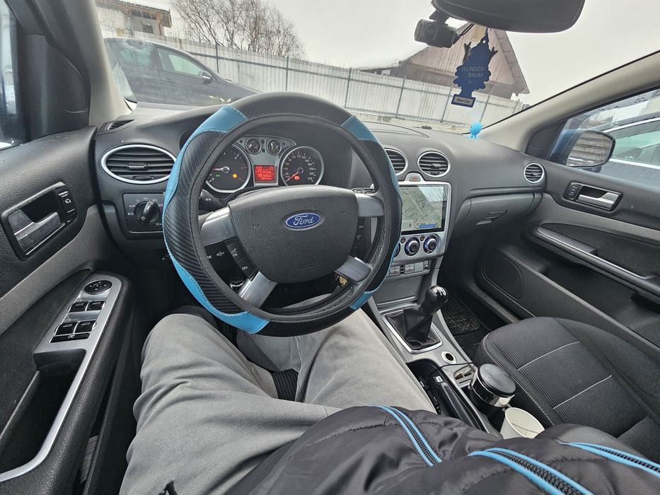 Focus mk2.5 combi 1.8tdci titanium/schimb