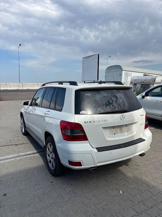 Dezmembram Mercedes Benz GLK 2.2 diesel din 2012
