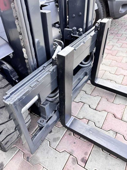 Stivuitor - Motostivuitor Linde H25D Diesel Anul fabricatiei 11/2009