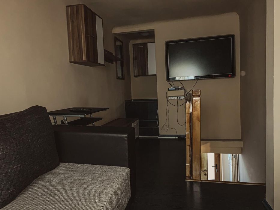 Închiriez apartament 1 camera tip studio ULTRACENTRAL cu  loc parcare