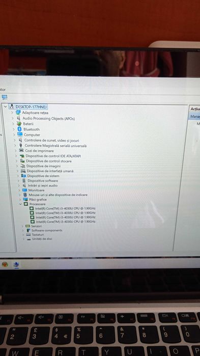 Laptop Lenovo touch screen 14 inch quadcore Windows 11