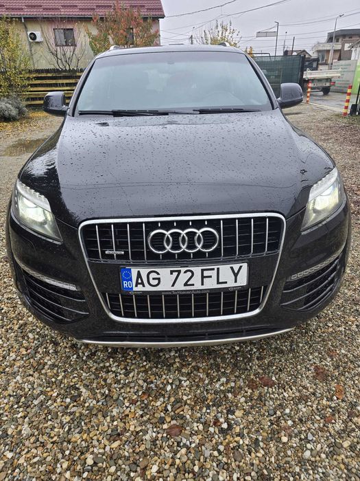 AUDI Q7 2015