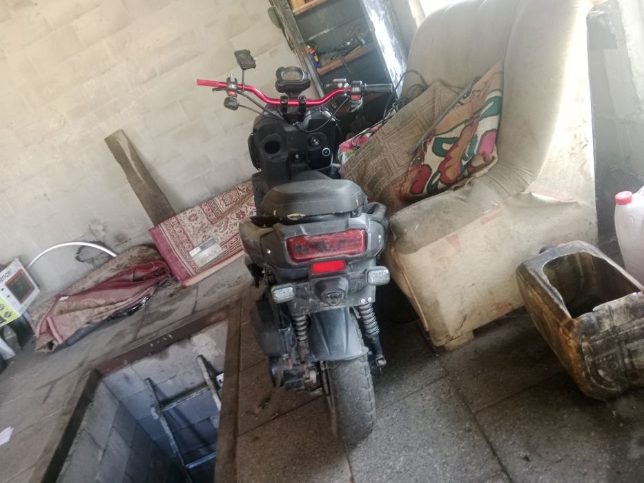 Танк про не но ходу матор Лия