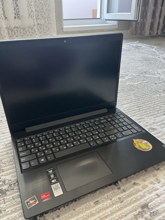 Ноутбук новый Lenovo