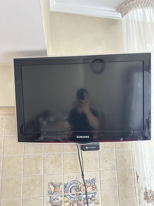 Телевизор Samsung