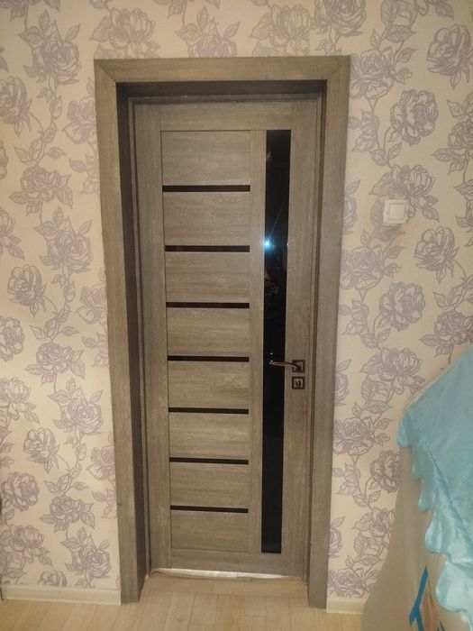 Продам 3 двери в сборе 2000х700