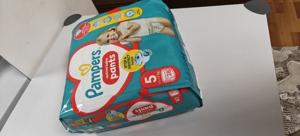 Pampers chilotel nr 5 28 buc