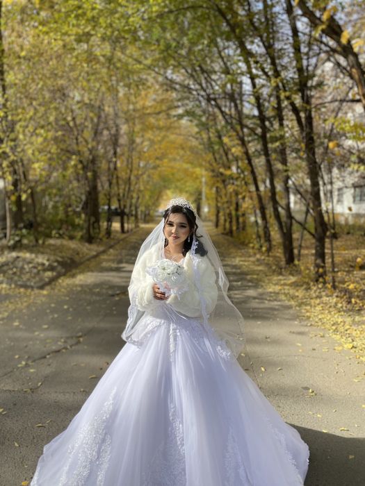 Продам свадебное платья