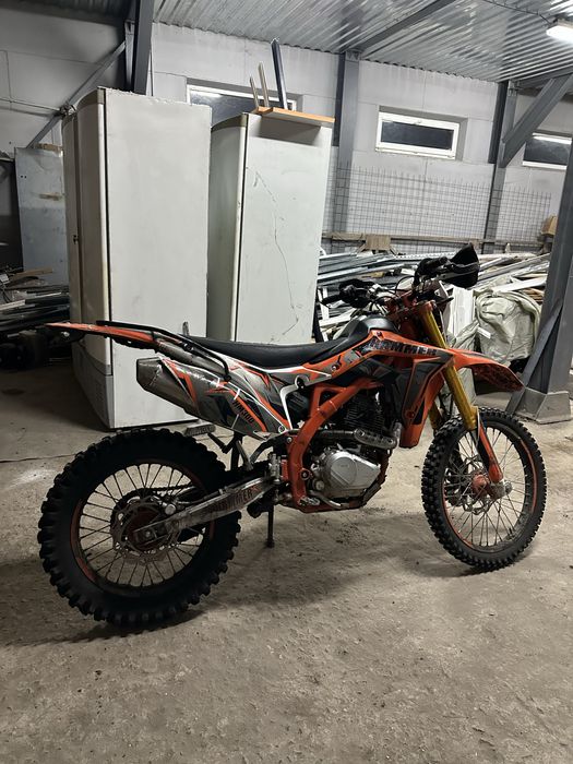 Продам Hammer 300