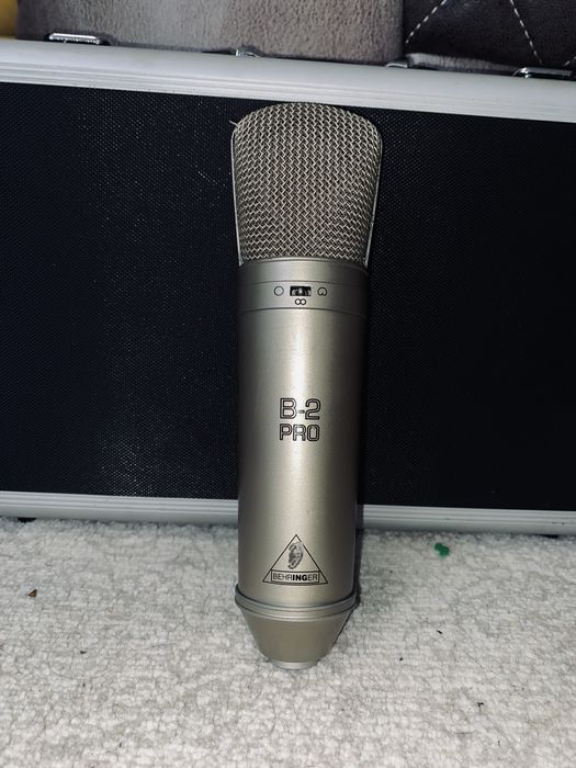 Behringer  B-2 pro