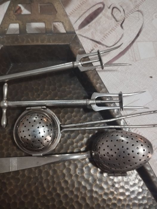 Arta  și obiecte de colectie