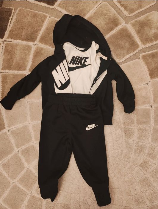 Set Nike (subțire)