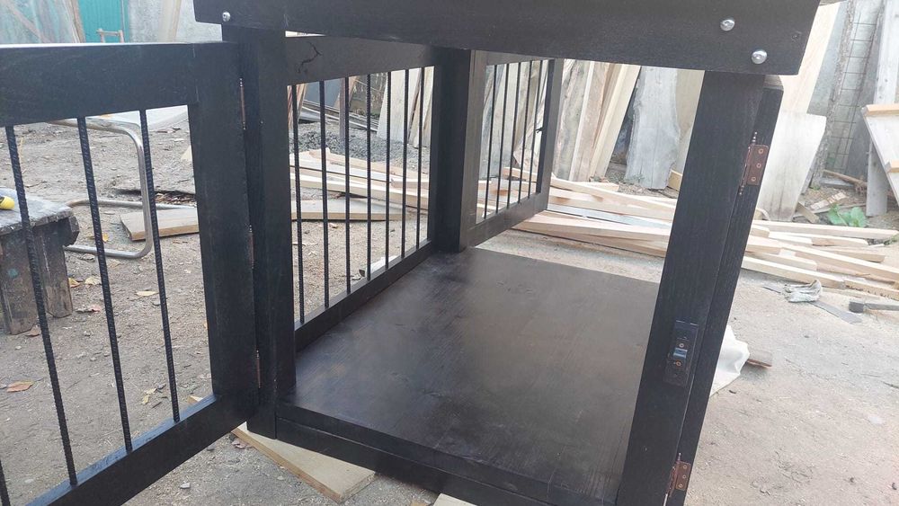 cușcă - masă transformabilă din stejar masiv pentru câini talie mare