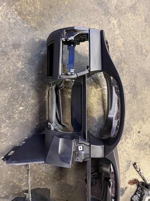 Табло арматурно за BMW E60/E61 с Head up Preface