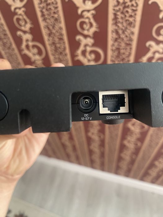 MikroTik RB4011iGS+RM